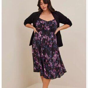 Torrid Midi Chiffon Pleated Dress